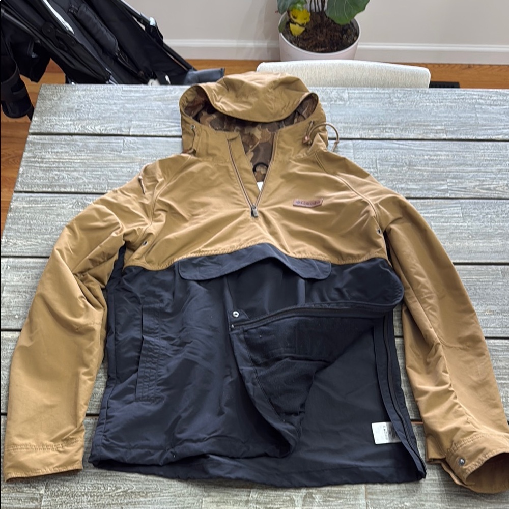 Columbia pullover rain jacket. Used, size men’s large.
